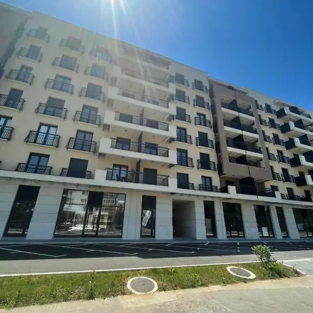 Ad Luxury Apartamento Podgorica