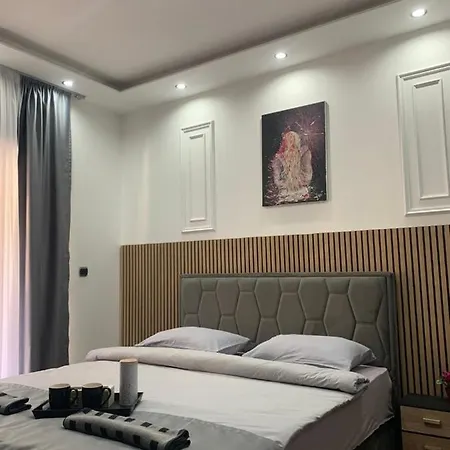 アパート Ad Luxury